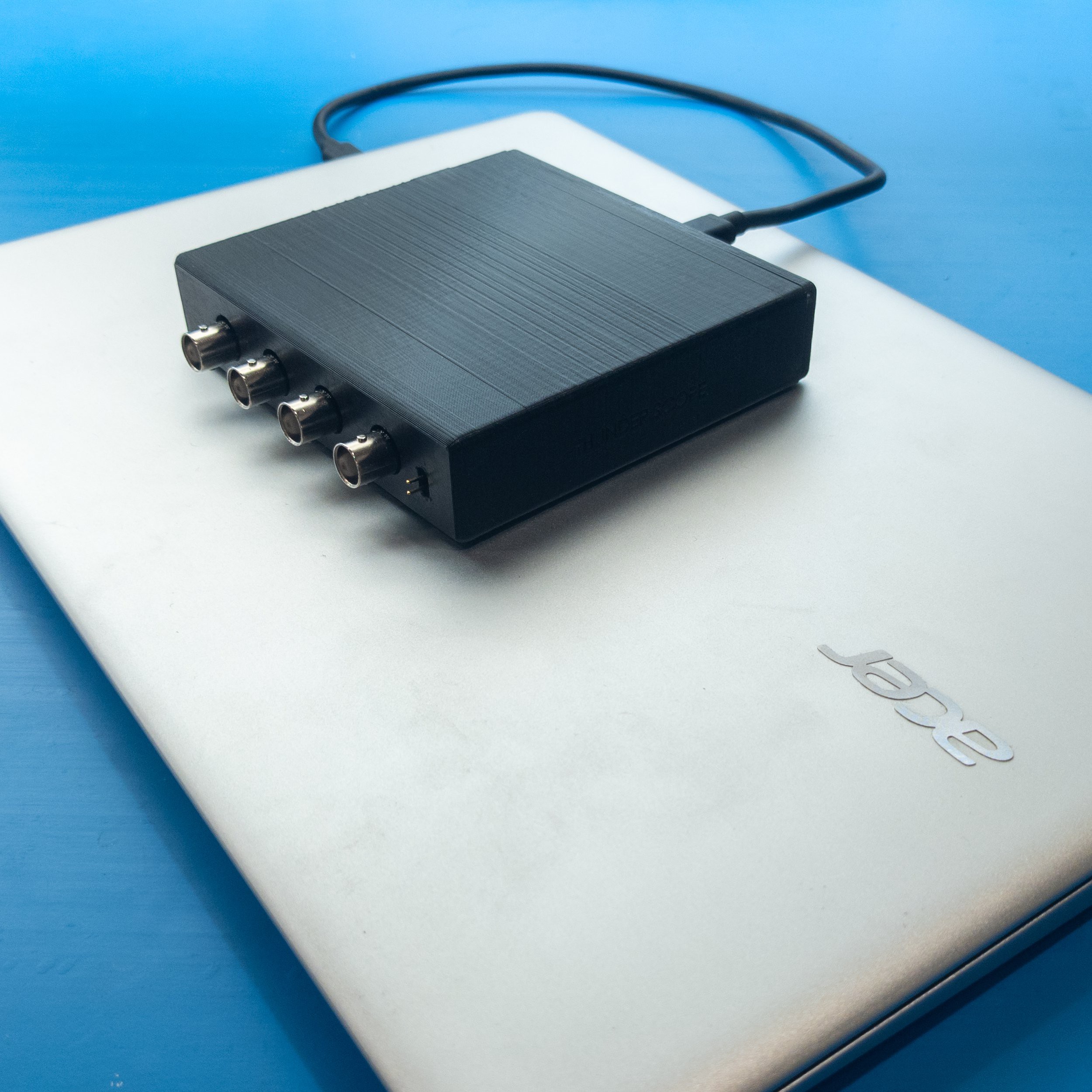 雷电USB4开源示波器，4通道，带宽350MHz，采样率1Gsps，上位机支持Windows和Linux第1张