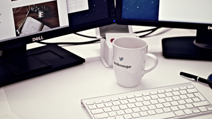 Spring Boot 项目启动错误 提示 java.lang.ClassNotFoundException org.apache.log4j.Logger