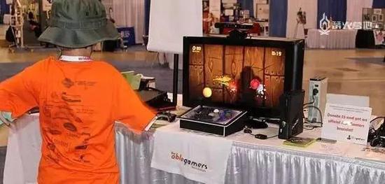当残障人士想玩电子游戏，他该做什么？