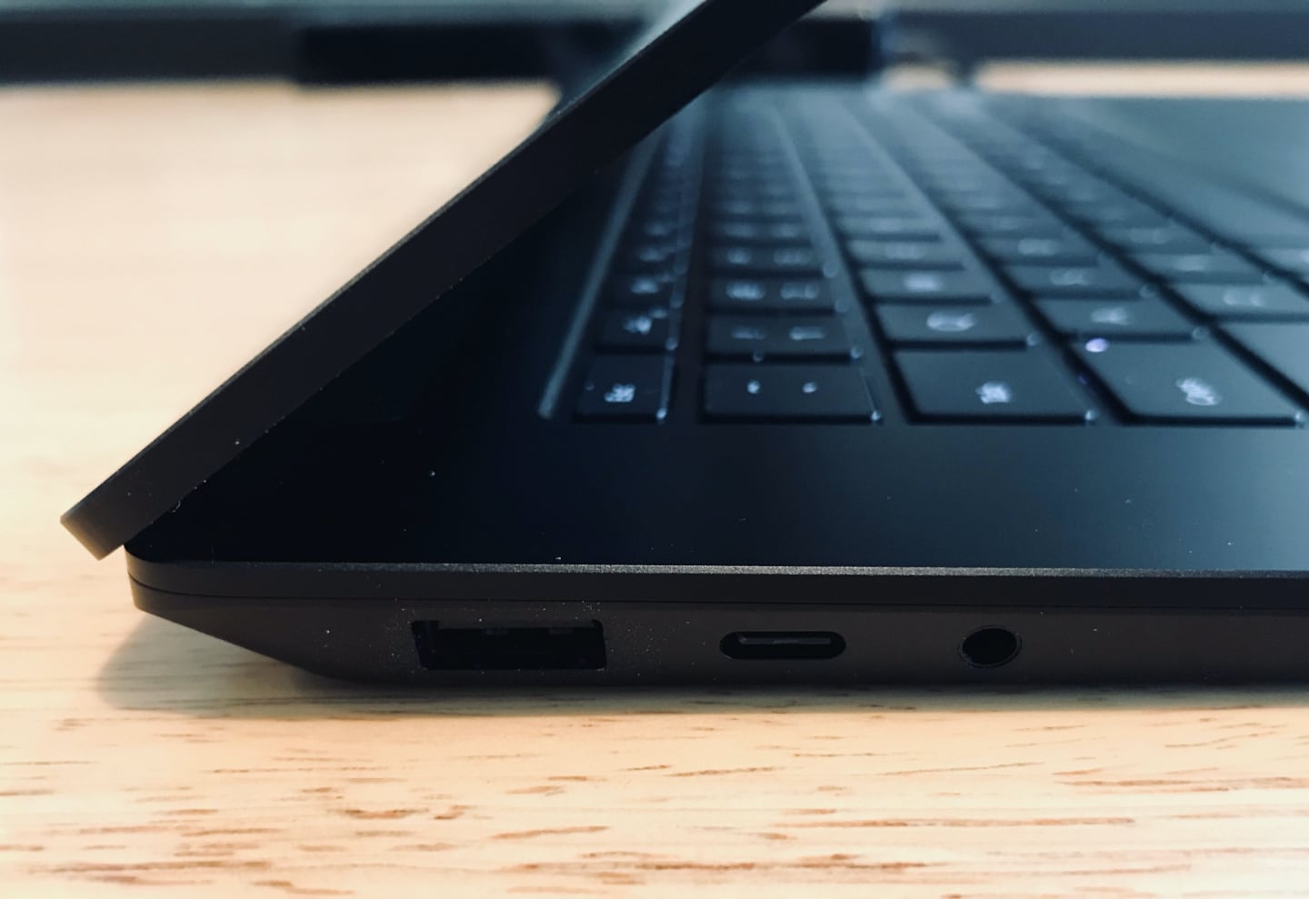 15 英寸 AMD 处理器版 Surface Laptop 3 评测