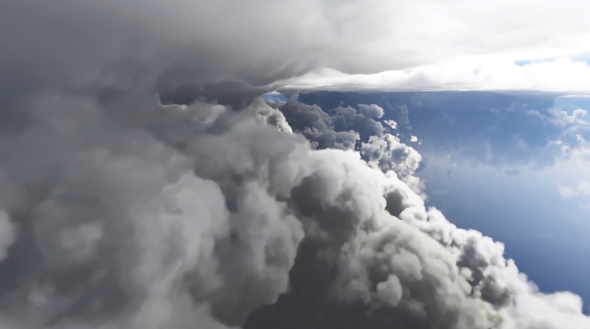 《微软飞行模拟》新演示 展示打雷闪电下雨效果