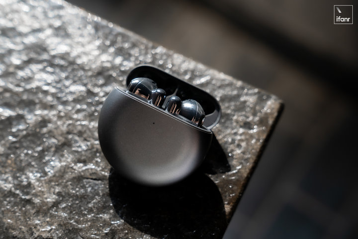 华为freebuds4无线耳机体验空气感的舒适体验还带降噪