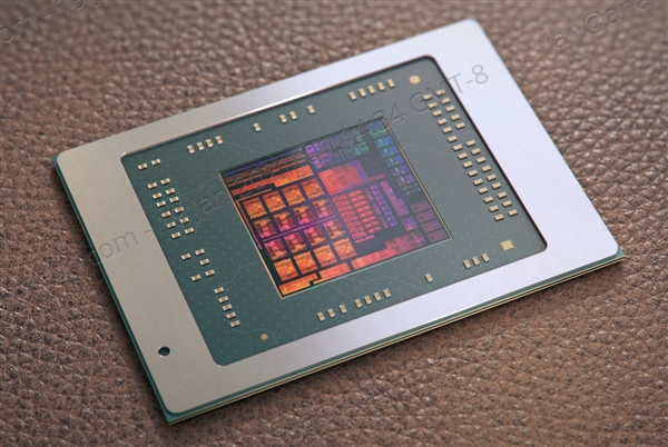 AMD 锐龙 5 5600G APU 开盖高清照：对比上代变化微小
