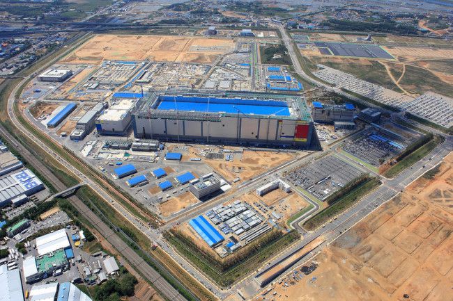 三星电子在韩国平泽的内存芯片制造厂